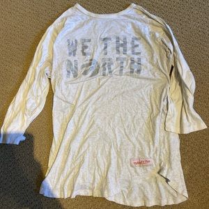 Mitchell & ness we the north 3/4 sleeve shirt